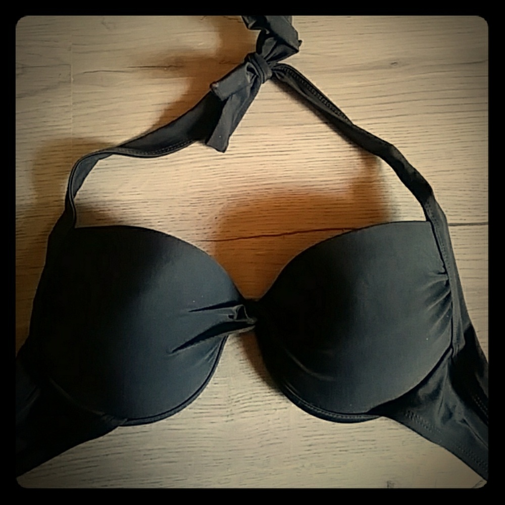 Black Bikini